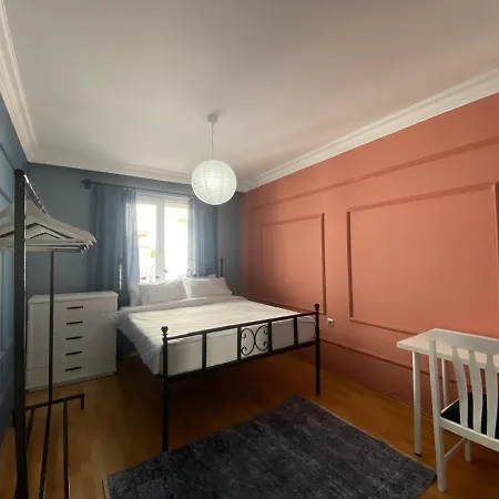 Ozok Quarto em Acomodações Particulares *
